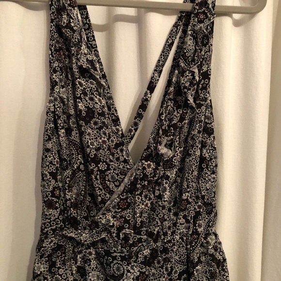 Free People Floral CrissCross Romper Sz Small - Picture 6 of 6